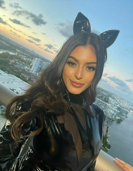 Sophia Leone adult star galleries