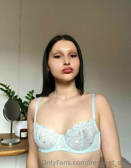 iren hot doll naked actress pictures