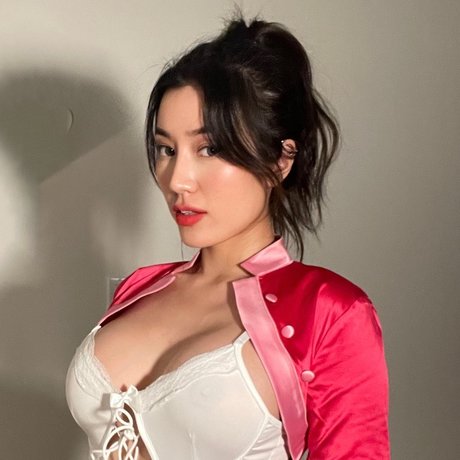 Bear Jocelyn pornstar exclusive gallery