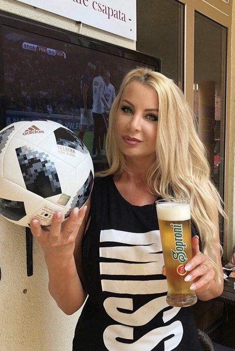 Mandity Izabella pretty model gallery