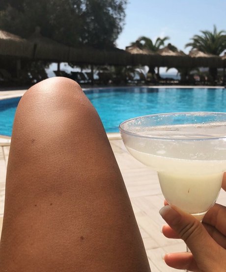 Natasha Thomsen star exclusive pic