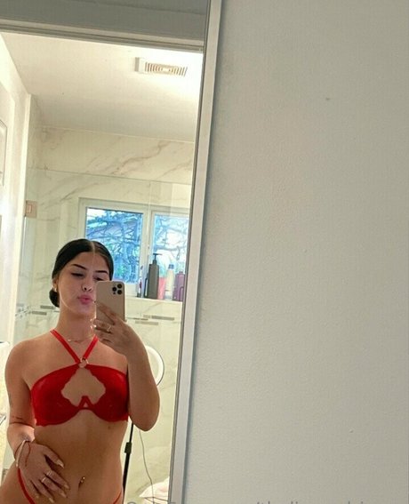 Thalia Rodriguez model erotic gallery