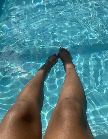 therealchanellealicia star art picture