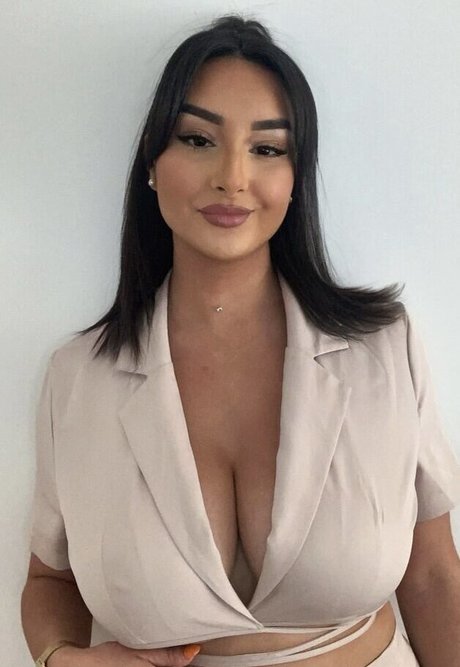 am hailil sex pornstar photos