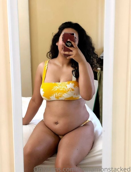 cinnamonstacked hd pornstar archive