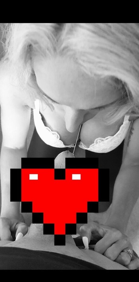 knottysav star nudes images