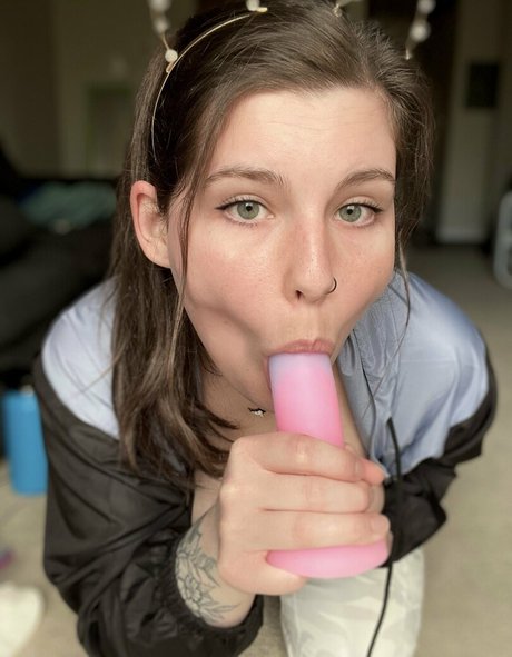 KaleyKatttMeow porn model picture