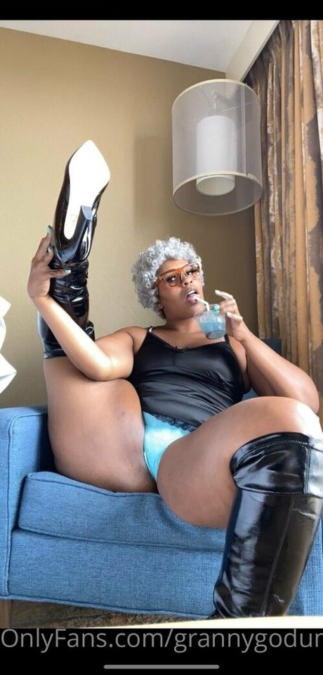 grannygodumb hot pornstar image