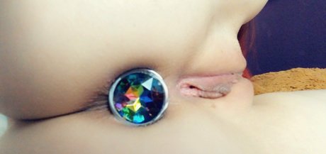 hot wet lilly free star galleries