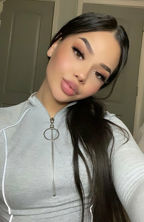 desmariie best actress photo