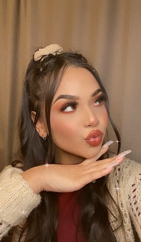 desmariie profile image