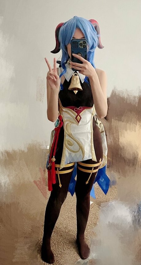kitsune hana star naked img