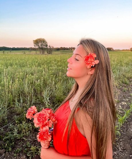 Kaylee S nude star pics