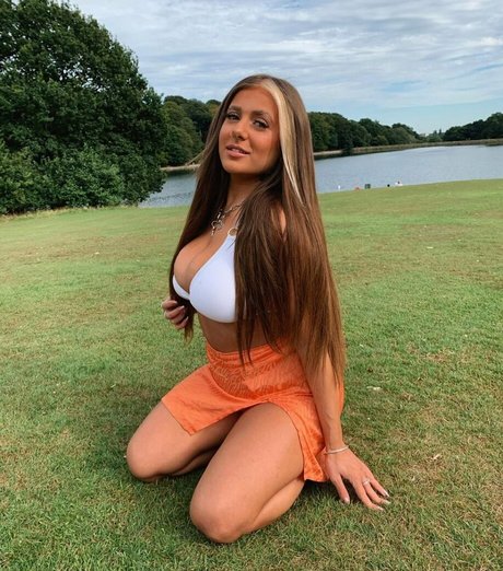 Beth G pornstar nice pic