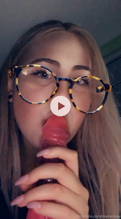 madxrosey top actress photos