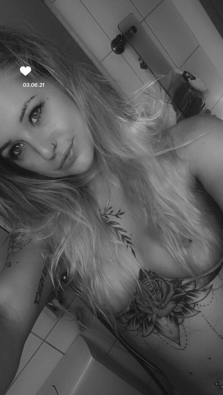 joymontana star xxx photo