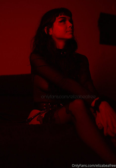 elizabeafree sexy pornstar img