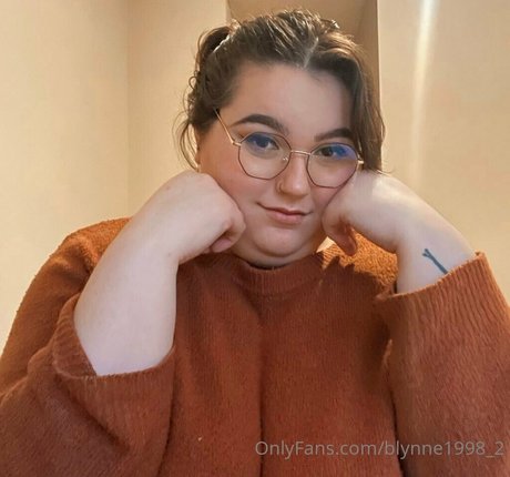 blynne1998 2 pornstar hot pics