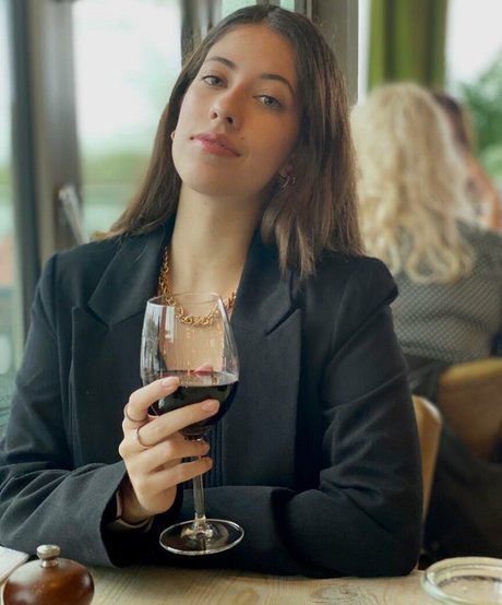 Anah Elisa exclusive actress gallery