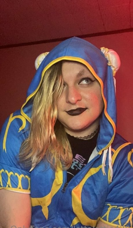 lottalottie420 pornstar sexy photo