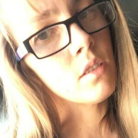 Kinky Marisol model best pic