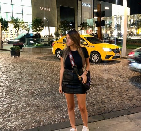 Meshi Malka sex actress archive