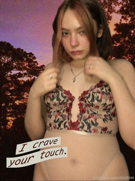 lamblet nude actress picture