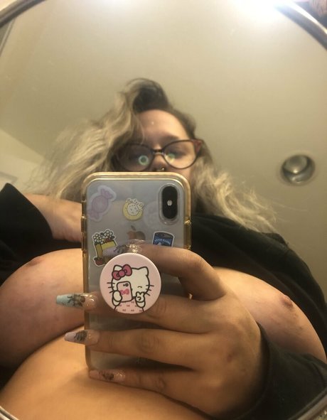 rose la reine hd actress img