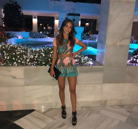 Maddie Curry model nudes galleries