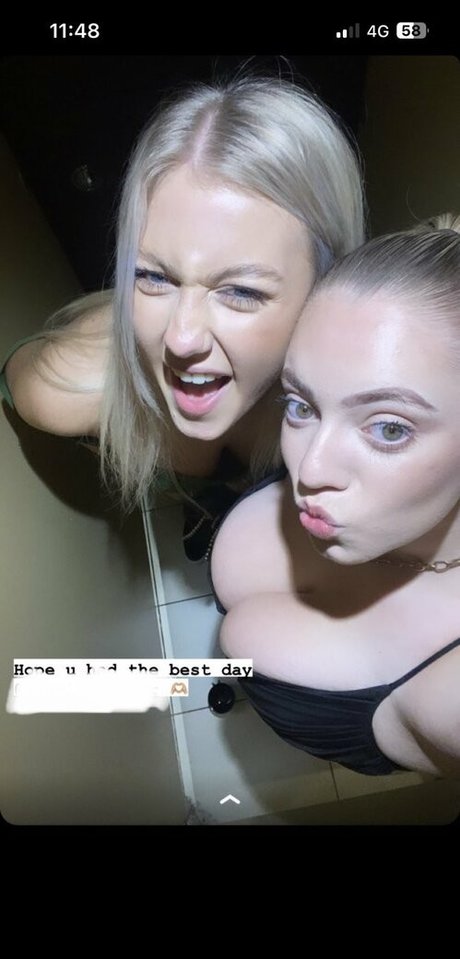 Hollie H hd pornstar galleries