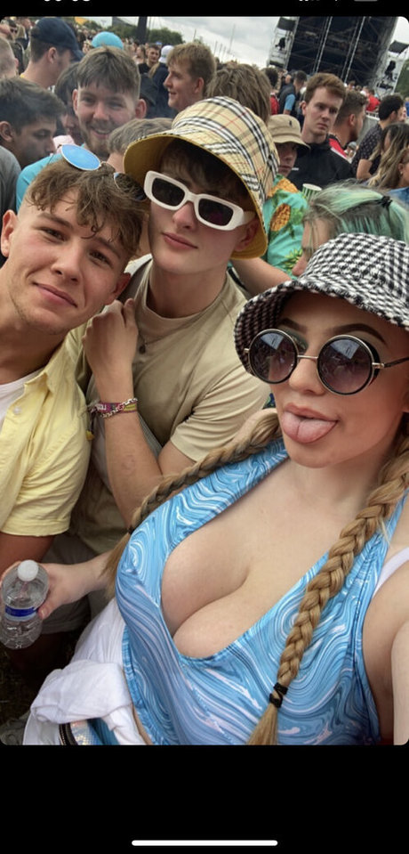 Hollie H best pornstar photos