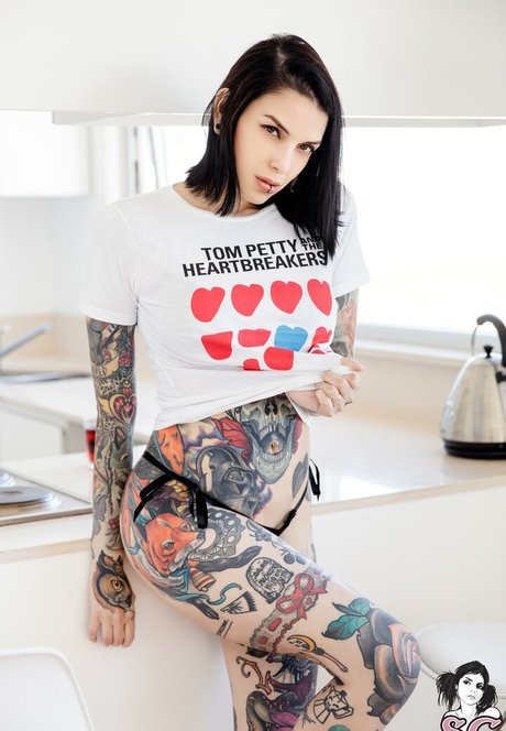 Valkyria star top photos