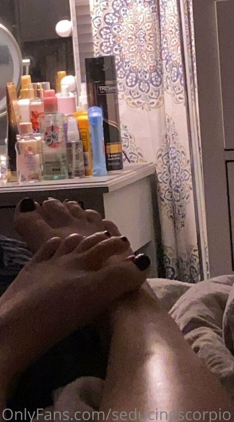 seducingscorpio pornstar nude pictures