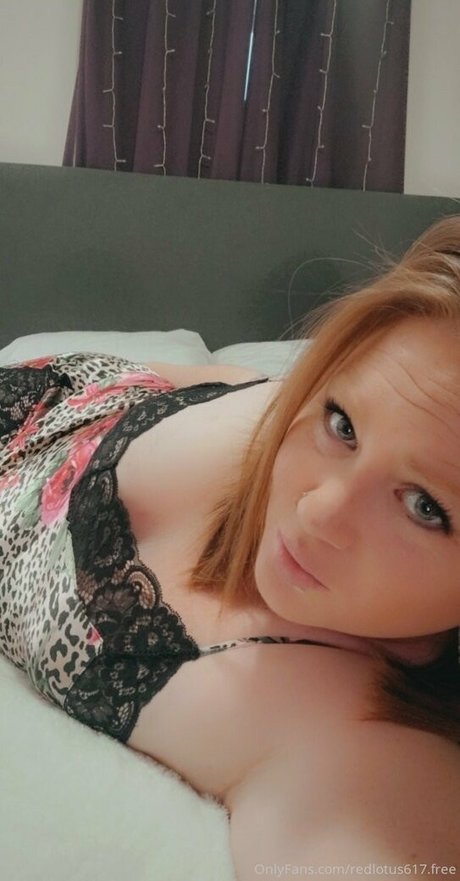 redlotus6170 pornstar naked image