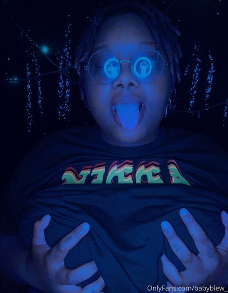 marsxbluefree model nudes photo