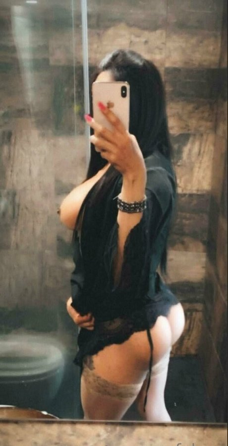 vanefalcao nudes actress gallery