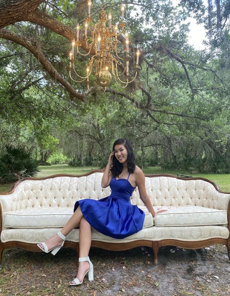 Lilslutlaceyyy pornstar free archive