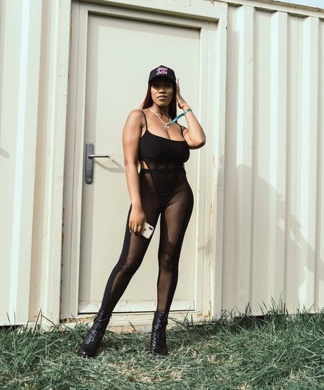 thecleopatraway model beautiful img