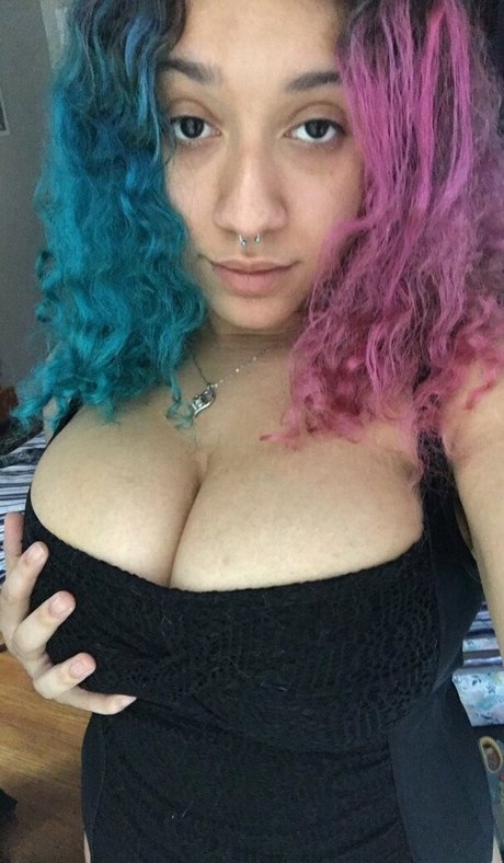 itselliemay free model galleries