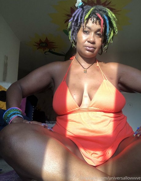 universallovvvve pornstar images