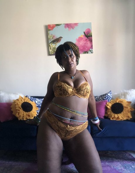 universallovvvve free pornstar pictures