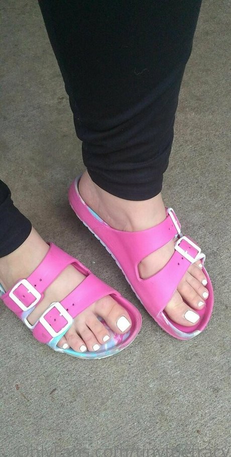 tinytoetracy star hot photo