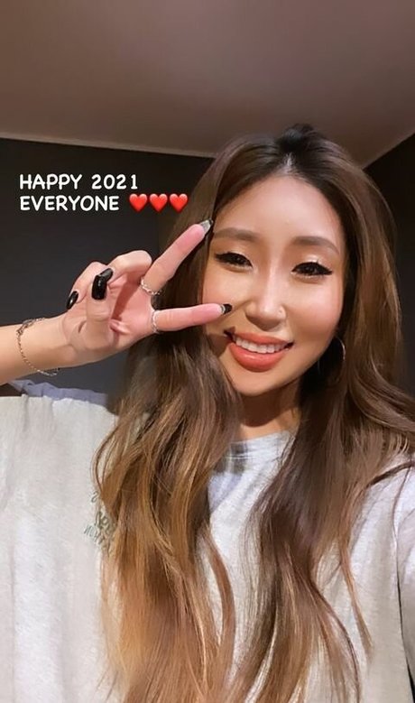 Jinnnyk star sex pic