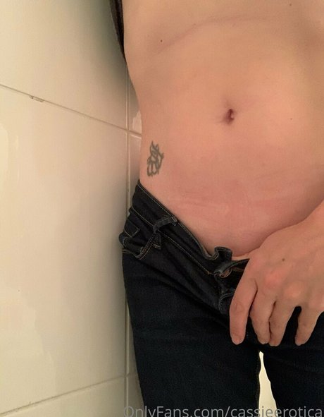 cassieerotica hot pornstar photos