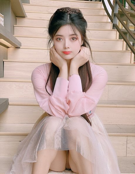 Miekoio nudes actress photo