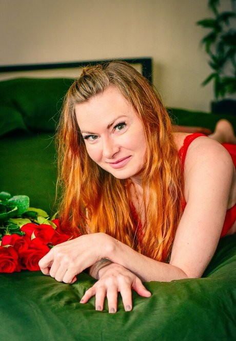 cathyreisenwitz sex model pic