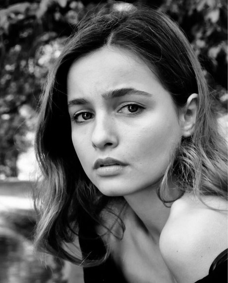 Ruxandra Porojnicu free star images