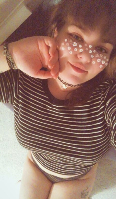 hannahbee840 hot star pictures