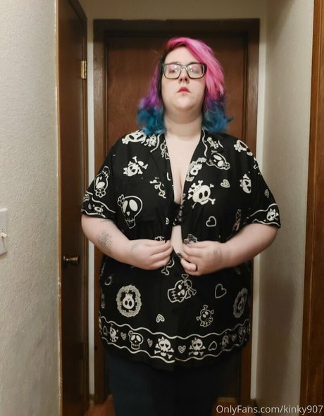 kinky907 model xxx photos