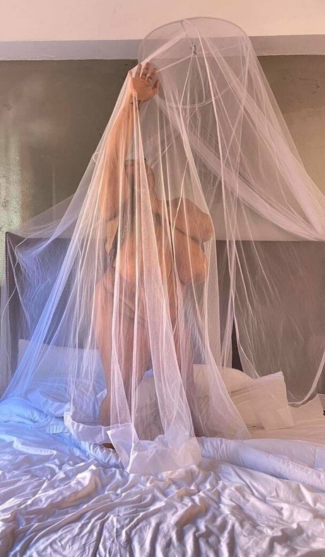 shaneii star naked photo